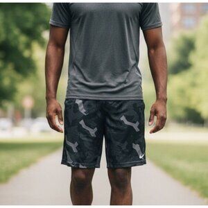 Nike Mens Size Medium Gray Black Printed 10” Athletic Gym Basketball Shorts